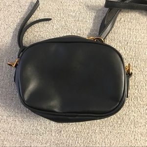 Black cross body bag for @sweetheartgirls